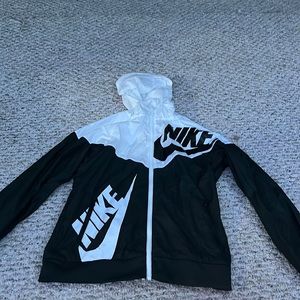 Nike windbreaker